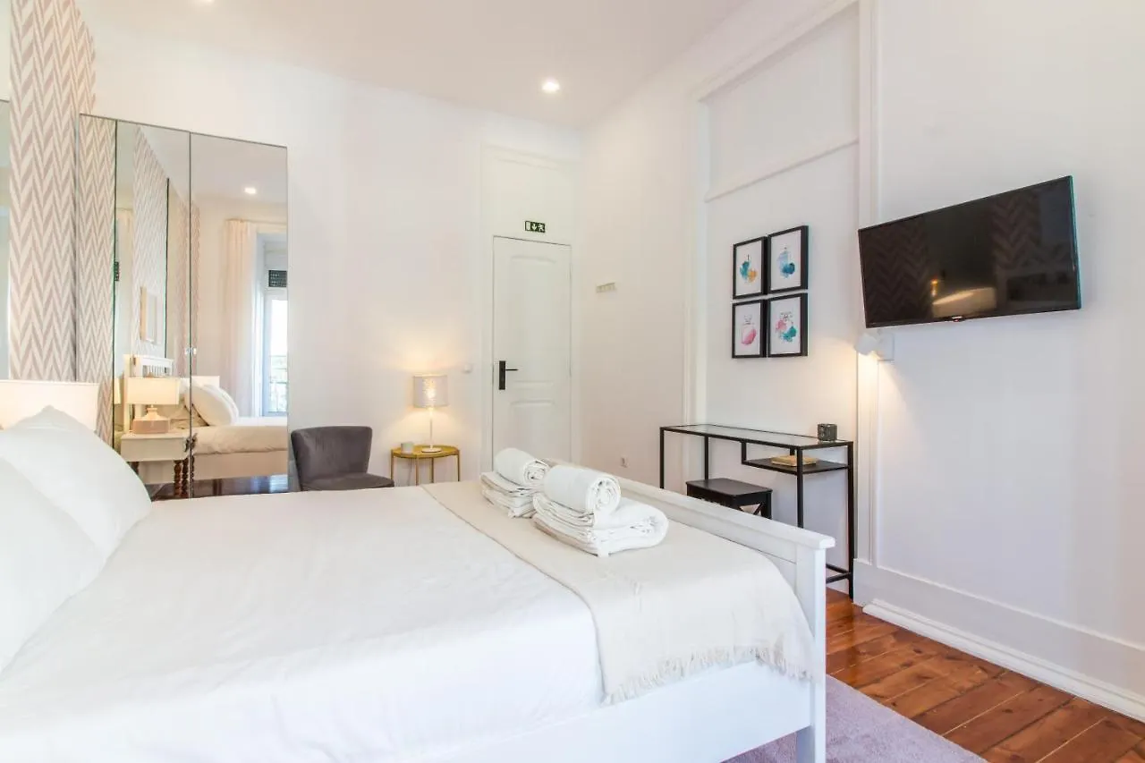 Guesthouse Liberdade - 7 Bedroom Apartment Lisbon 0*,  Portugal