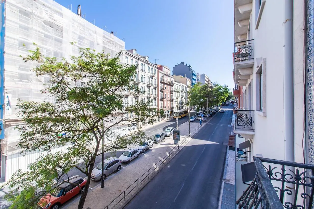 Guesthouse Liberdade - 7 Bedroom Apartment Lisbon