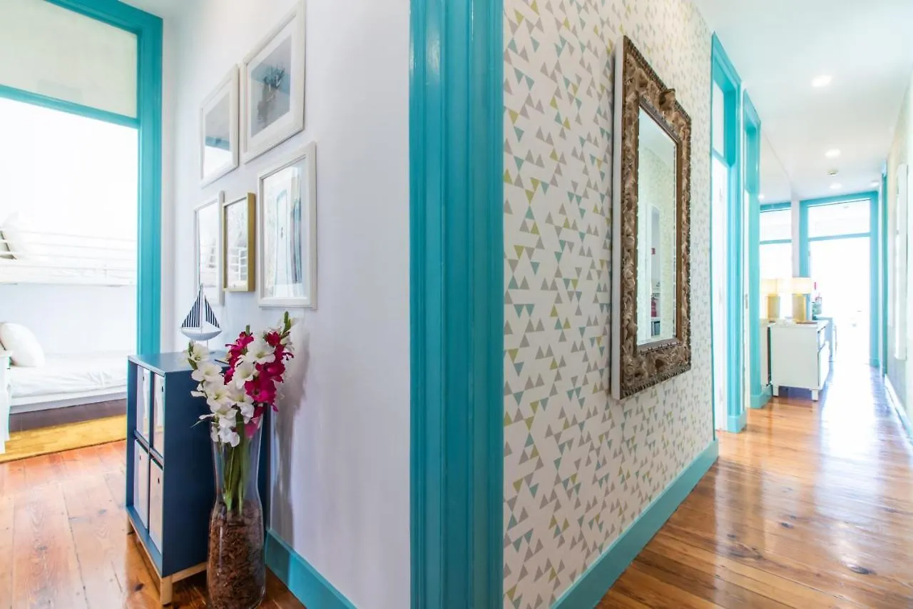 Guesthouse Liberdade - 7 Bedroom Apartment Lisbon