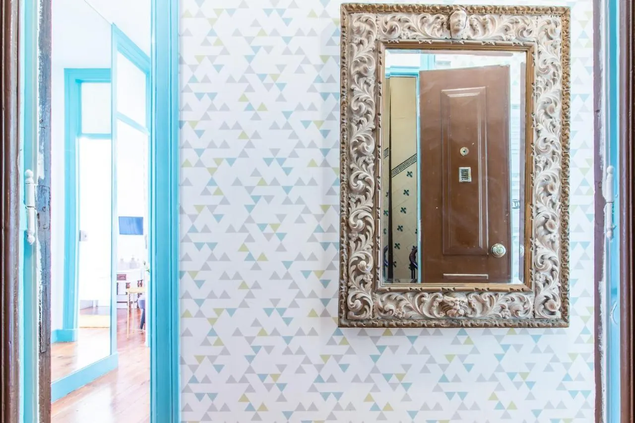 Guesthouse Liberdade - 7 Bedroom Apartment Lisbon