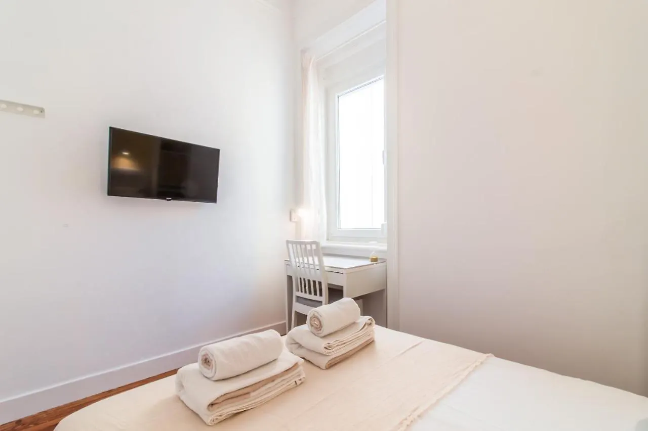 Guesthouse Liberdade - 7 Bedroom Apartment Lissabon