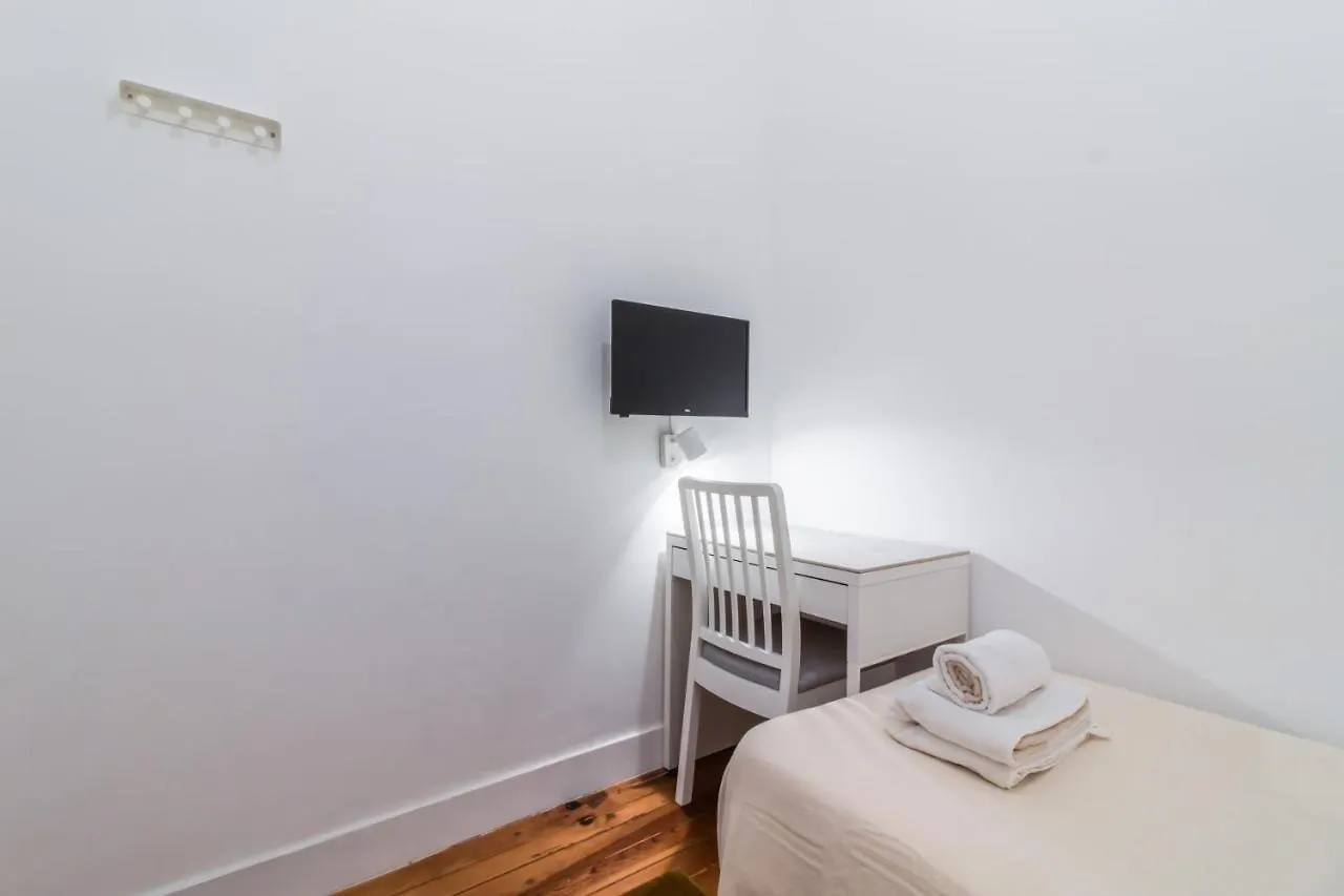 Guesthouse Liberdade - 7 Bedroom Apartment Lissabon