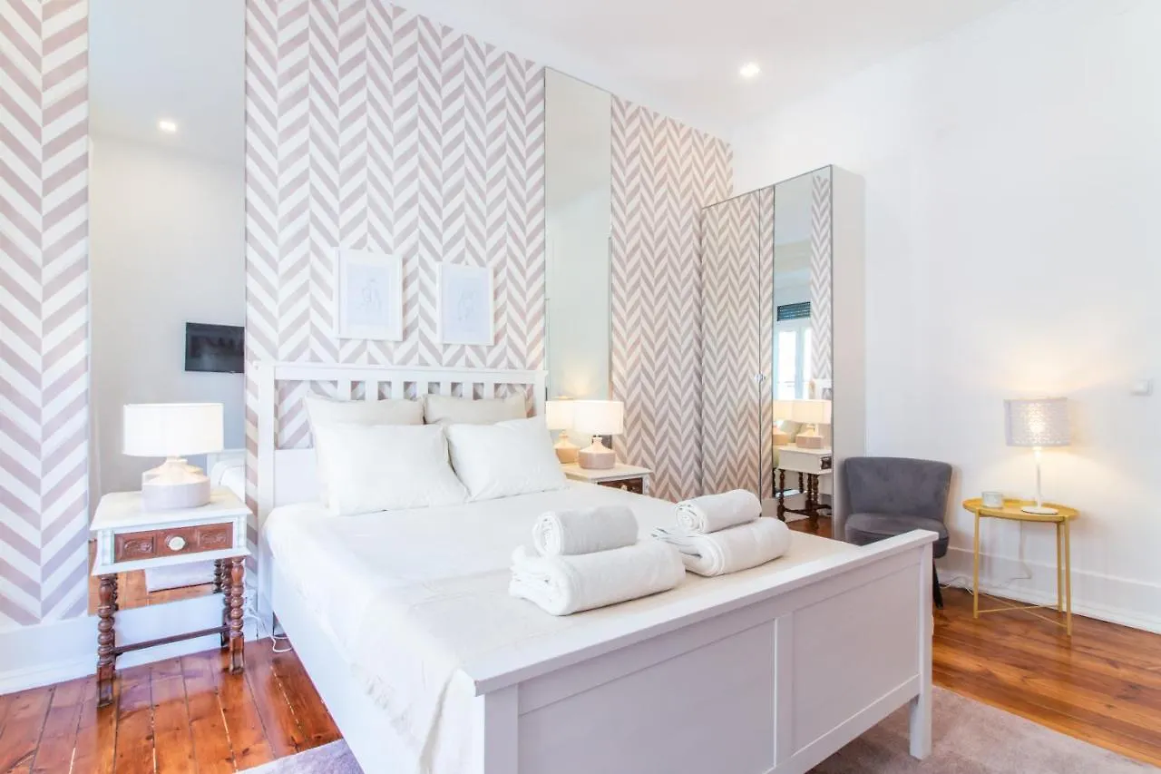 Guesthouse Liberdade - 7 Bedroom Apartment Lissabon 0*,  Portugal